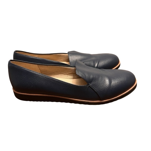 Life Stride Zendaya Faux Leather Loafer Shoes - Picture 4 of 8